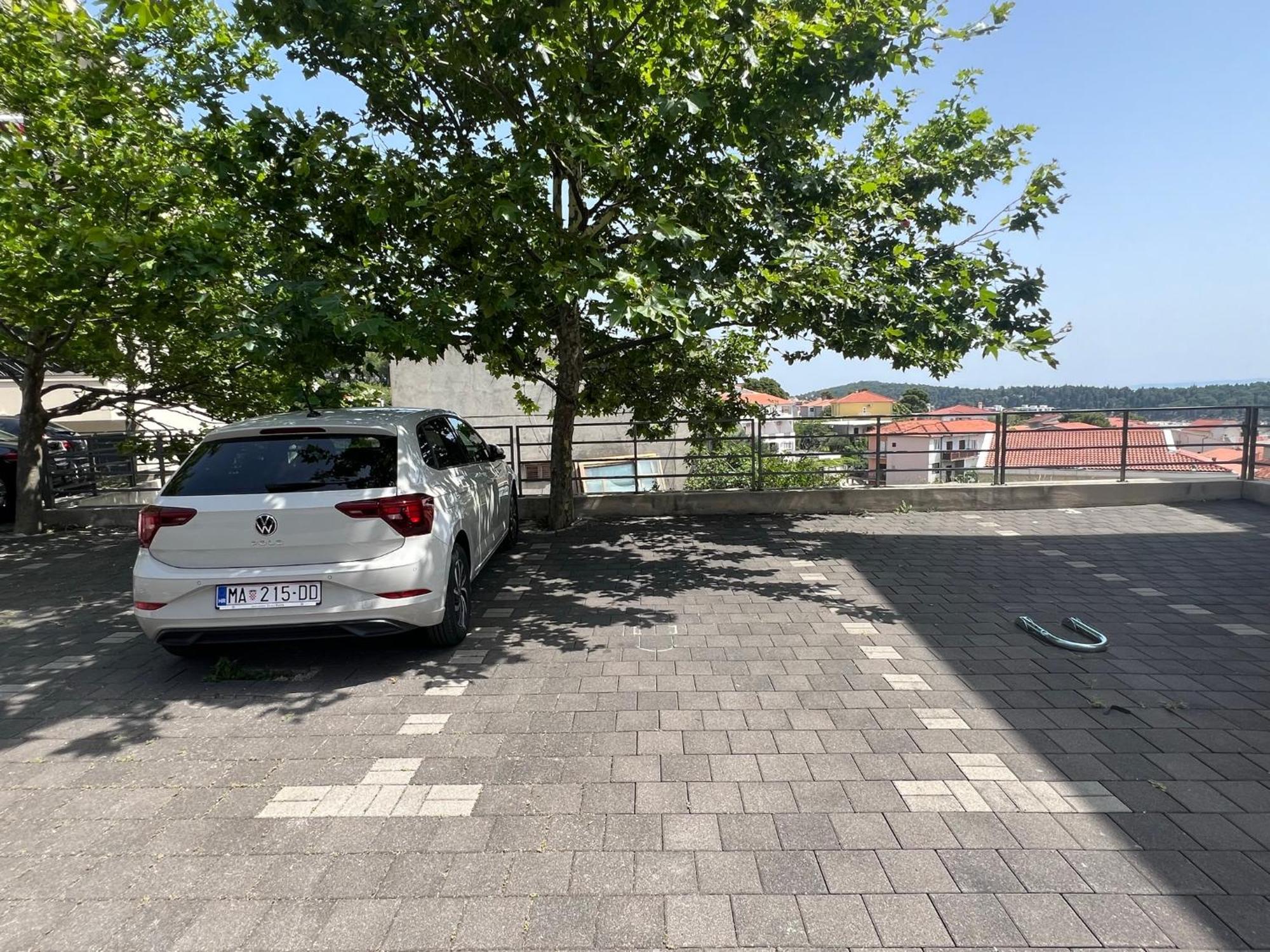 Lucija - Cozy Flat In The Center With A Sea View & Parking