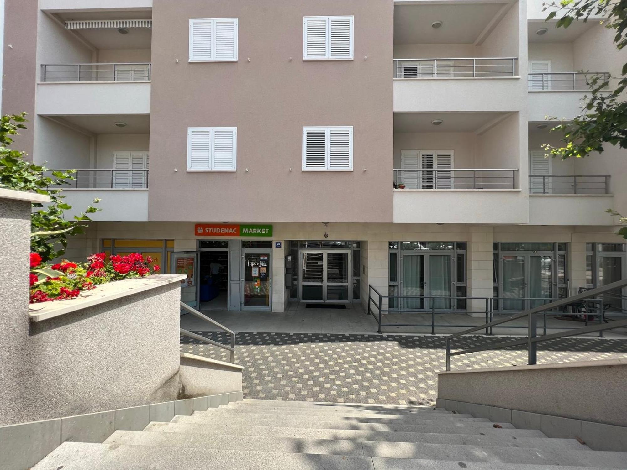 Lucija - Cozy Flat In The Center With A Sea View & Parking Apartment